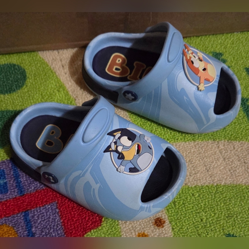 Bluey Slide On Clog Sandles Unisex Toddler Size 6